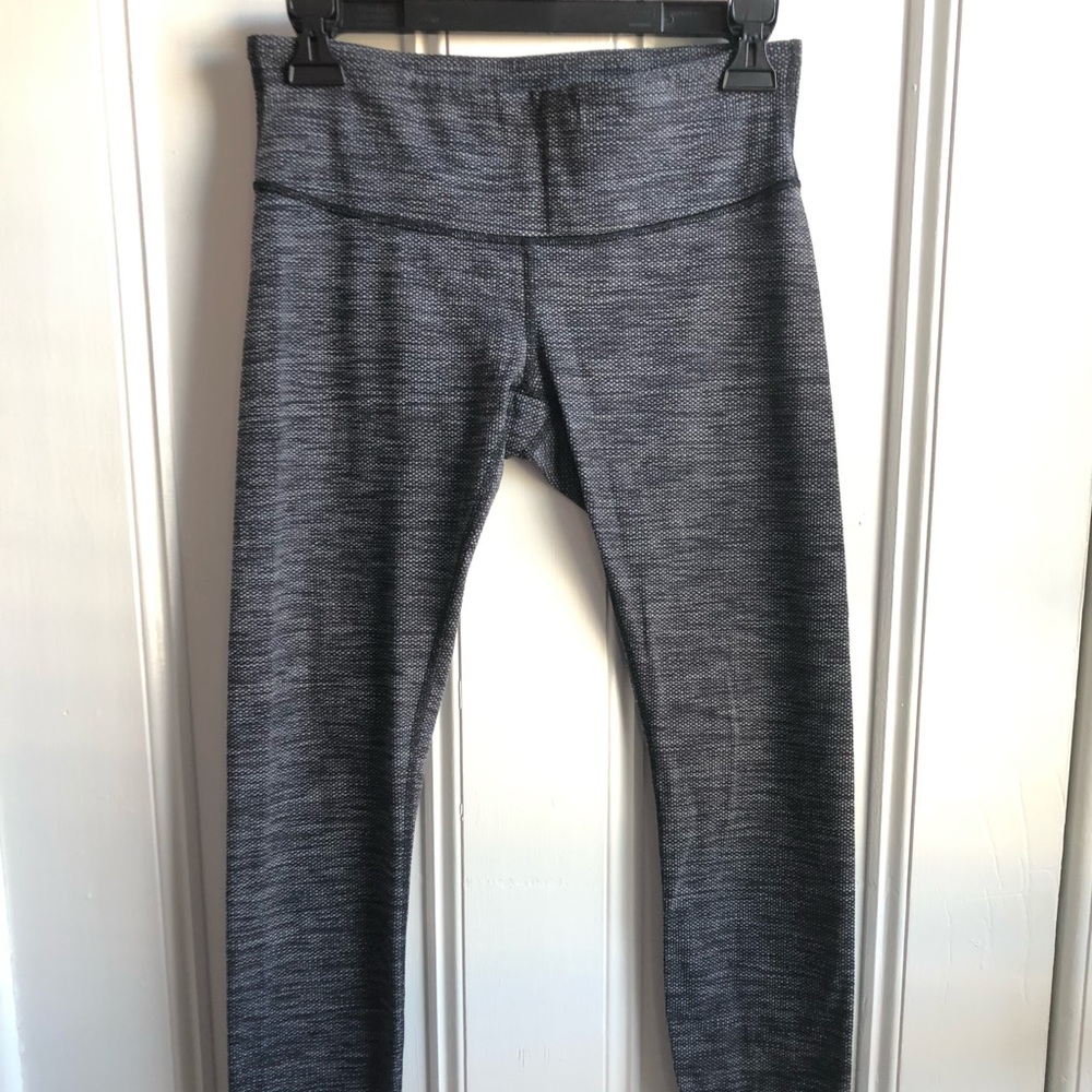 Lululemon heathered Gray wunder under leggings